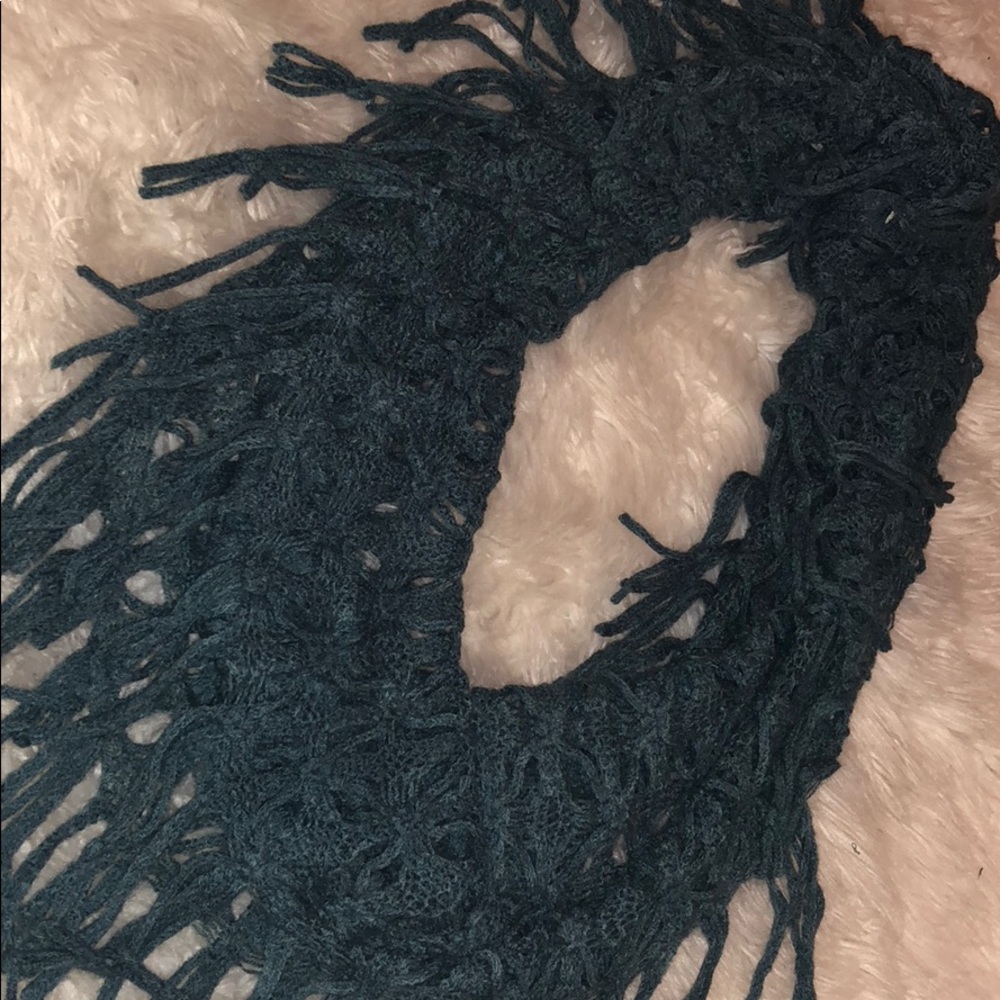 Fringe Circle Scarf